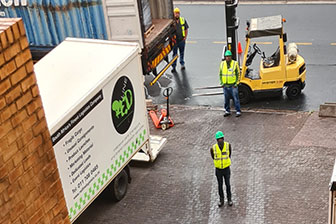 Specialist Logistics: Hole in The Wall
